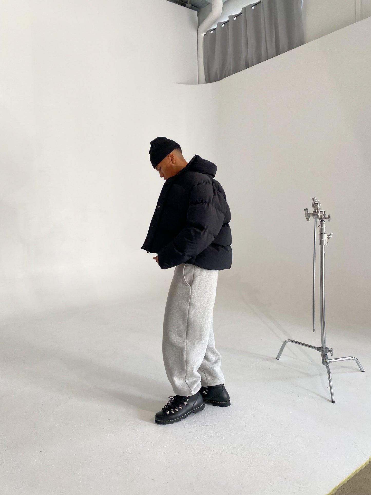 PUFFER JACKET – BLACK
