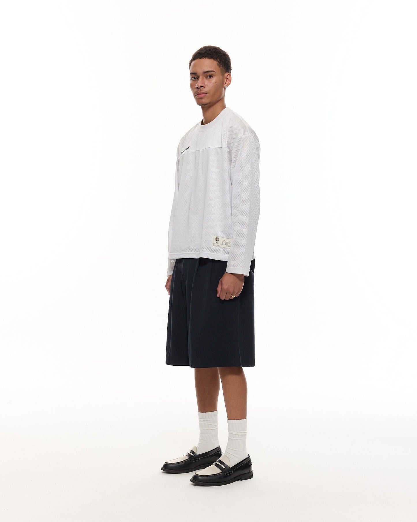 PLEATED SHORTS – NAVY BLUE